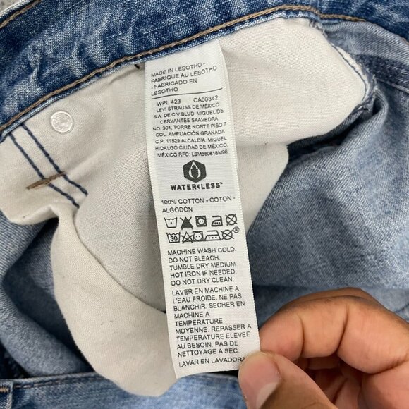 Signature by Levi Strauss Carpenter Jeans Men 40x32 Blue Light was Utility Denim - Picture 2 of 11